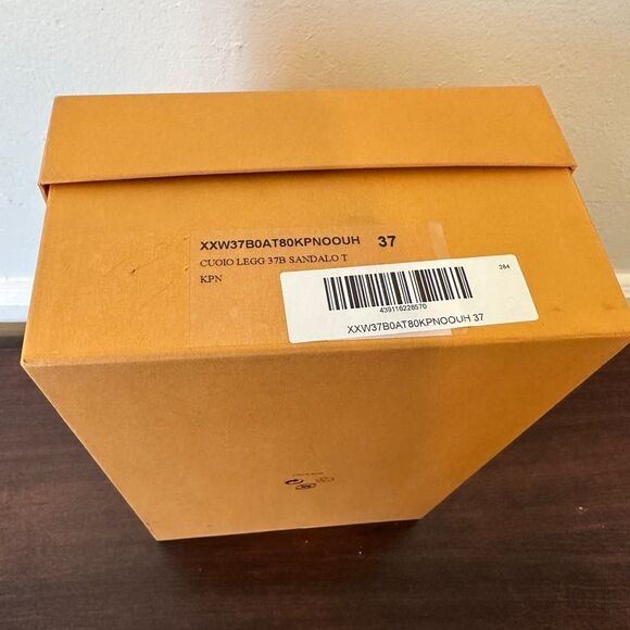 Tods open toe, slip-on leather sandals size 7, new - Picture 11 of 11